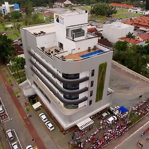 blue-hill-hotel.santa-catarina-brasil.com/